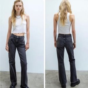 BDG '90s Mid- Rise Bootcut Jean in Washed  Black color Size 28